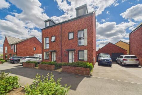 CAM02023G0-PR0151-STILL027