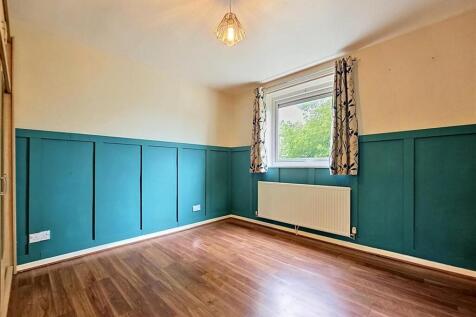 Leighton Drive, Sheffield, S14 photo 3