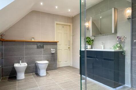 Master ensuite