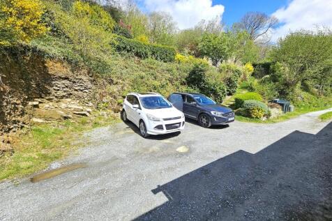 Off Road Parking.jpg