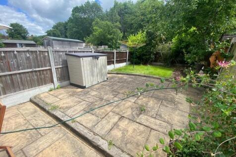 garden 2.jpg
