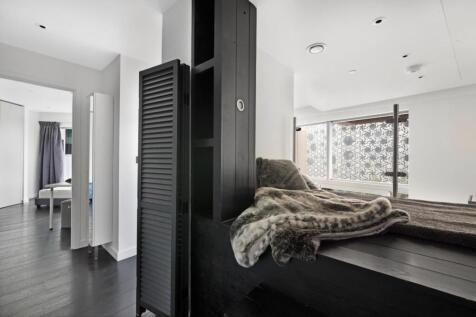 UPPER RIVERSIDE, 2, 402 RESHOOT-26.jpg