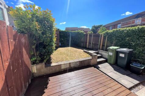Garden (b)