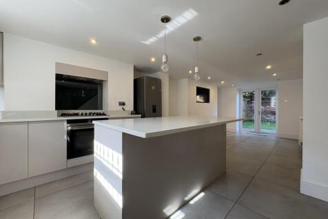 Kitchen Unfurnished