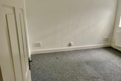 Seaview Road, Shoeburyness photo 5