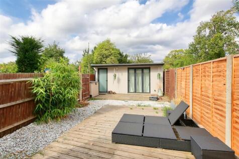 1_22_durnsford_road_image2_18134_4.jpg