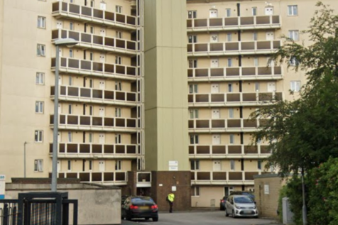10, Underwood House, North Wing, Bradford photo 2
