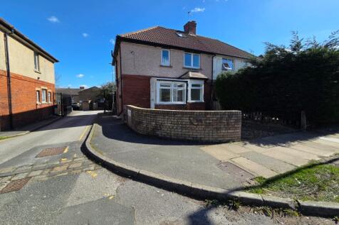 15 Chellow Grange Road, Bradford, BD9 6NL