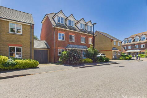 Eastbourne, BN23 - property photo