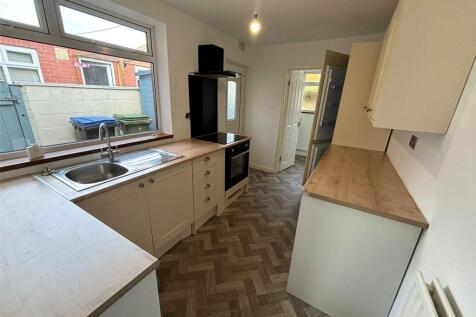 Thornton Terrace, Hartlepool, TS27 photo 3