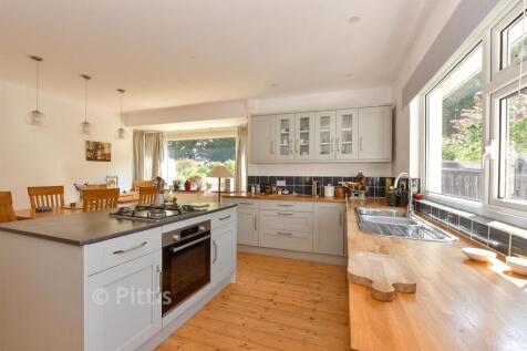 Click to visit Rightmove listing