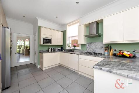 Dyke Road, 306-028.jpg