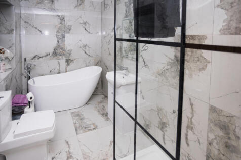 2025-08-07 WALKER &amp; LEWIS-CEFN-31