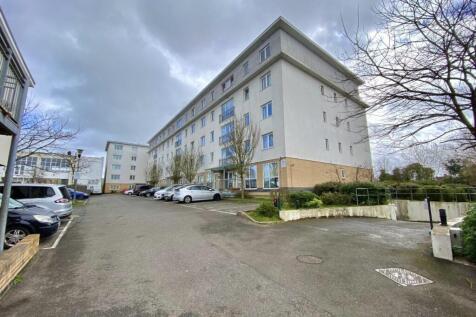 Southall, UB2 - property photo