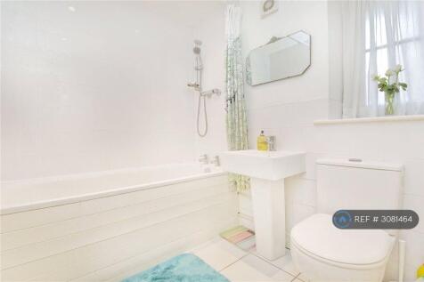 Banbury Road, London, E9 photo 3