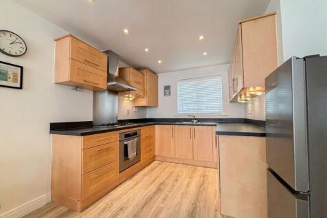 Laneham Place, Kenilworth, CV8 photo 4