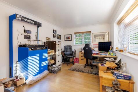 Property Image 28