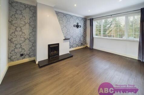 Carlton Crescent, Ellesmere Port, Cheshire, CH66 1SN photo 3