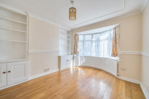 1372823-7-68fb683...