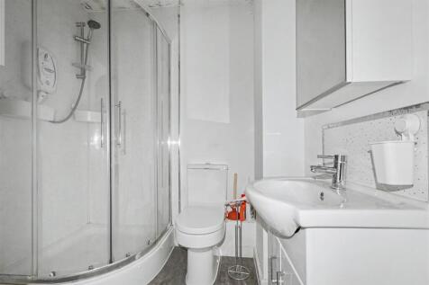 Shower Room.jpeg