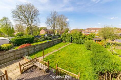 21 Green Lane_003.jpg