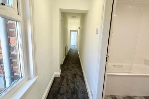 Flat 2, 46 Ruby Street, Saltburn-by-the-sea photo 4
