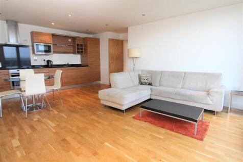 Living room 1.jpg
