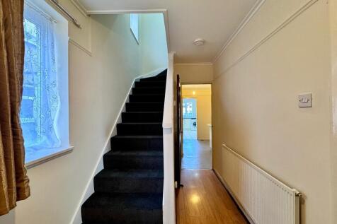 5 Fernwood ave (1...