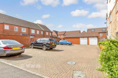 Driveway/Parking