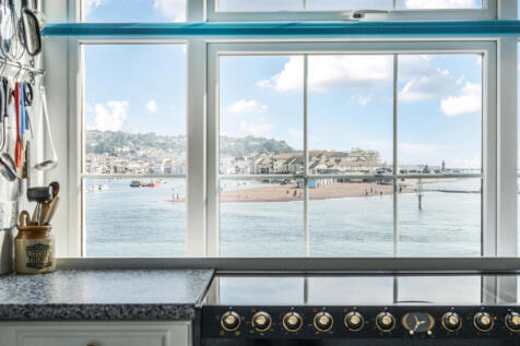 1335581-31-6899e7...