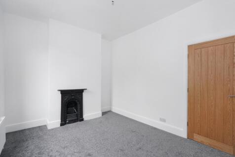 Sandringham Mews, Sandringham Street, Scarborough, North Yorkshire photo 4