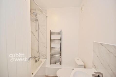 Tadworth Street Tadworth KT20 photo 4