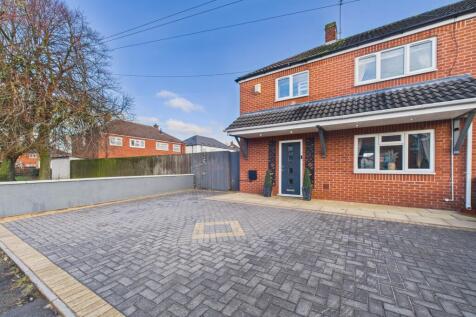 cam04425g0pr0328still037