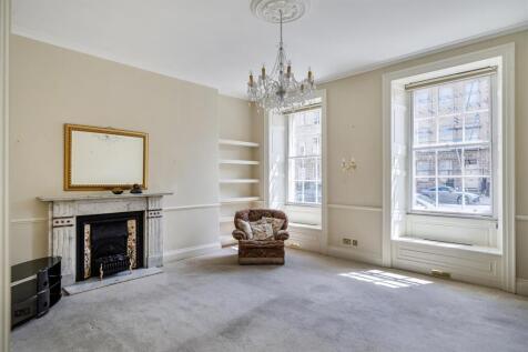 Living Room.jpg