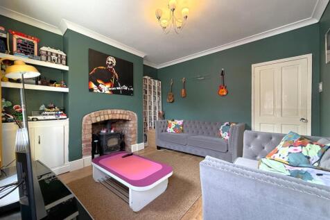 Lovely Lounge 435