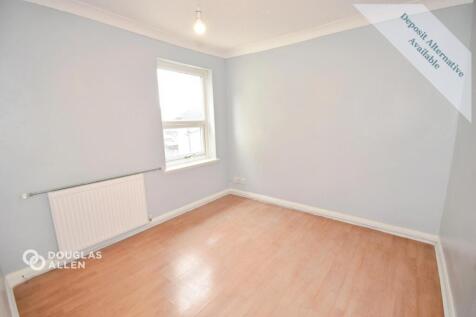 Bridge Road Grays RM17 photo 4