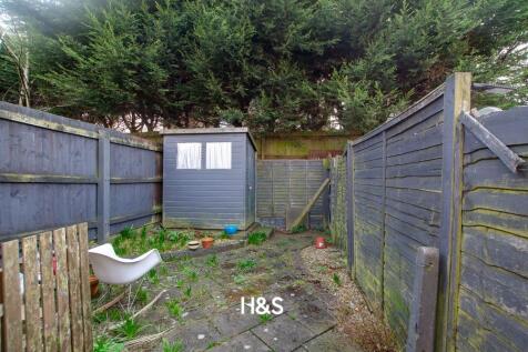 14 Southfield Road - garden.jpg