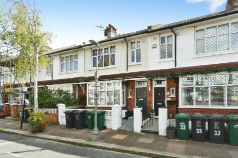 Brighton, BN2 - property photo