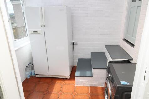 Utility-Room-(Copy).jpg