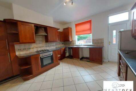Andrew Street, Middleton, Manchester, M24 photo 3