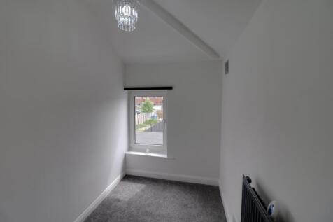 Versatile bedroom 3