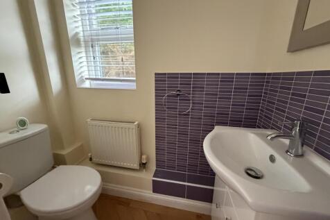 4 Bedroom Detatched House, Bramble Tye, Harwich, CO12 photo 5