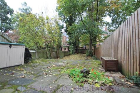 Devonshire Road, Palmers Green, N13 photo 2