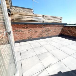 Inkwell Avenue, Watford photo 3