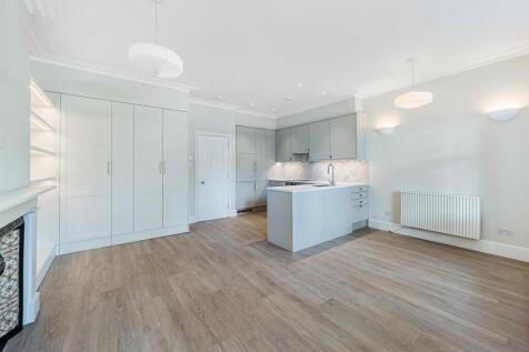 Flat 2, 130a Chiswick High Road (4).jpg