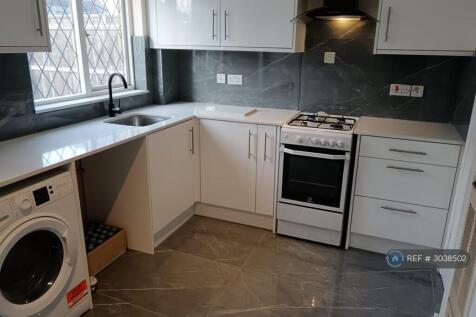 Kitchen 1