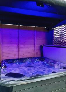 pbox-IMG.jpg