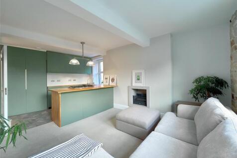 Lounge Kitchen