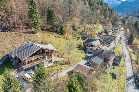 Alpine Setting