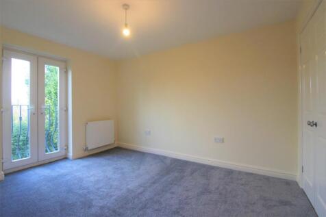 Wimbledon House, Monksfield, Billingham photo 5